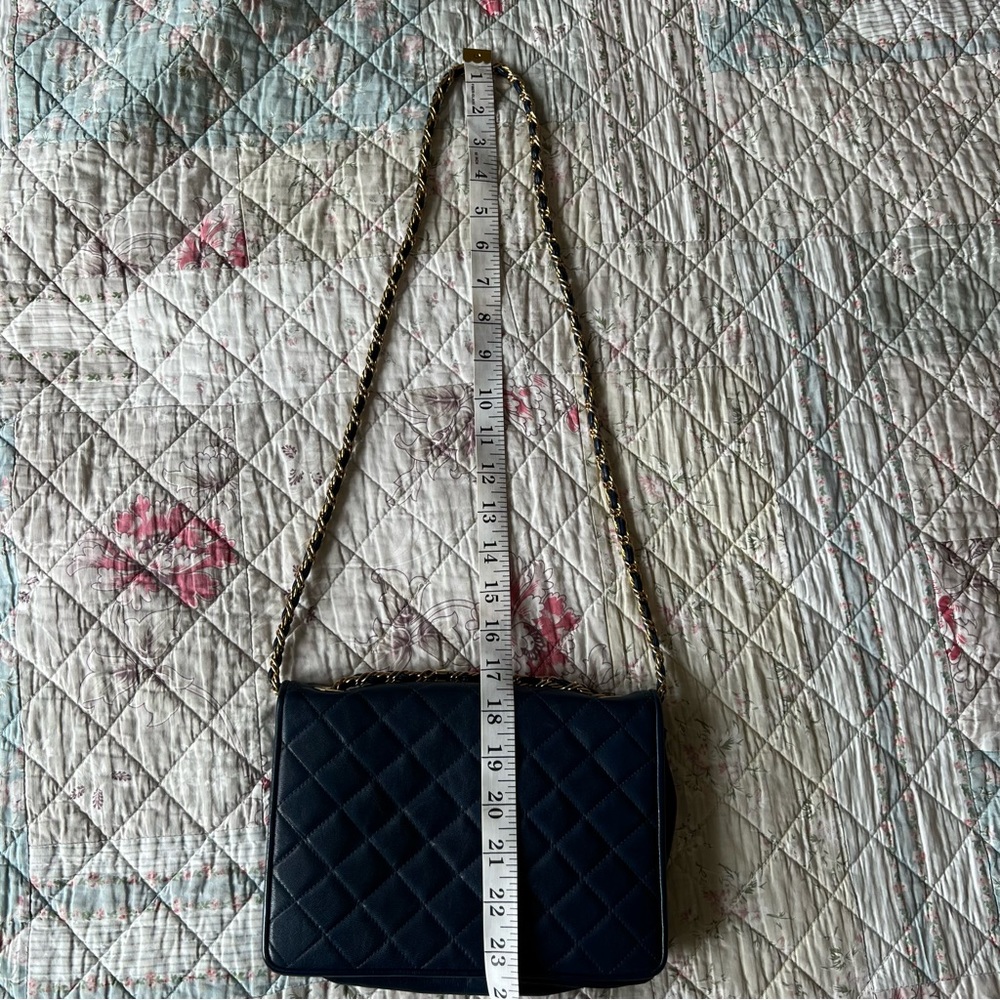 Vintage DI BENITO Quilted Leather Flap
Front Convertible Shoulder Bag Blue - Picture 11 of 15